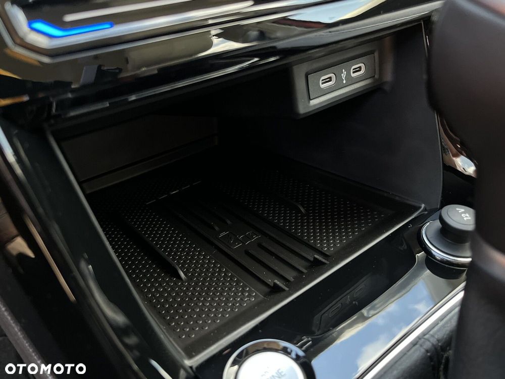 Volkswagen T-Cross - 30