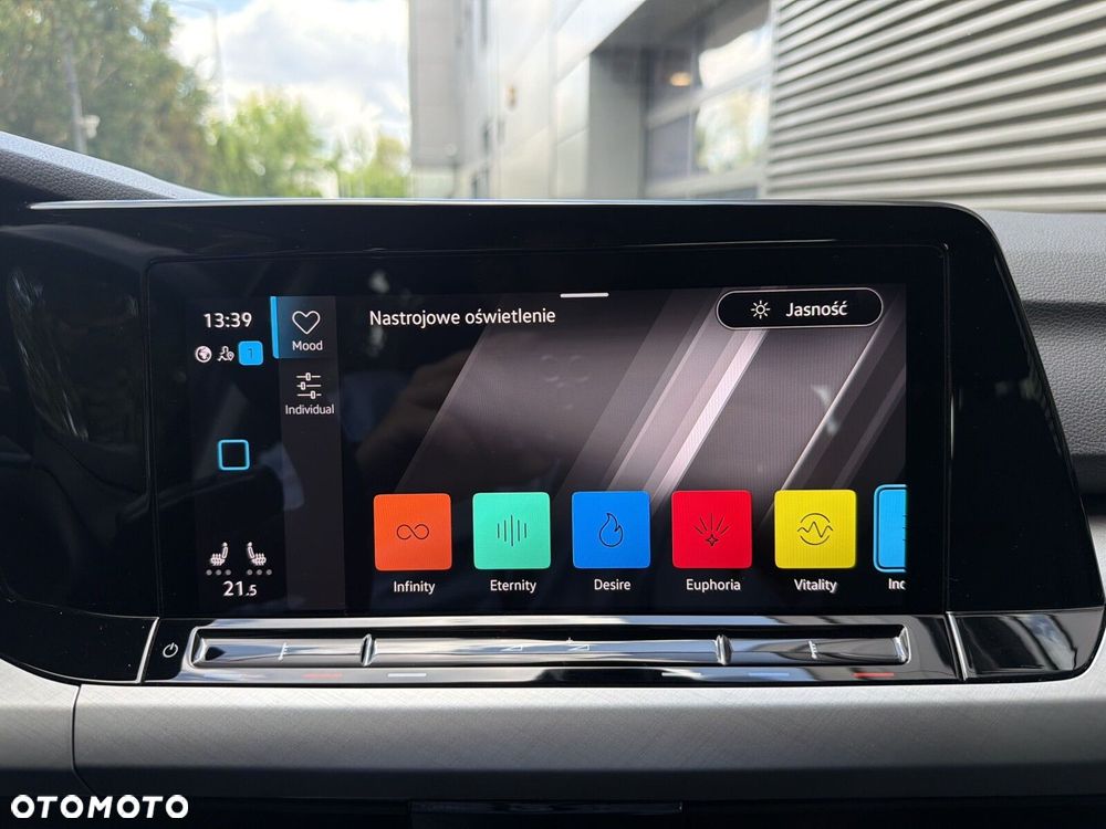 Volkswagen Golf Variant 2.0 TDI Life - 19