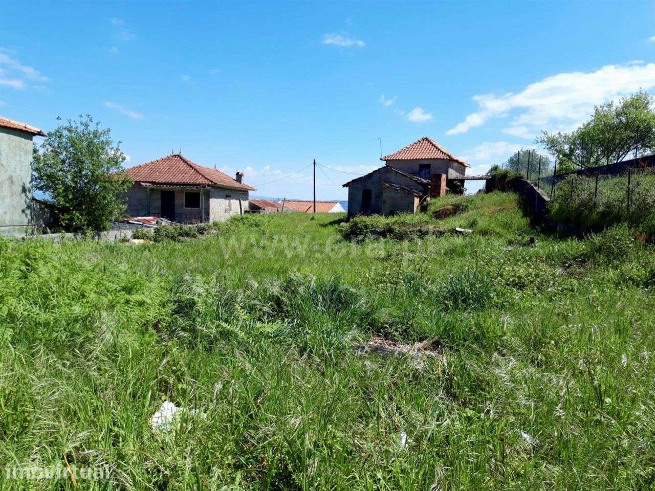 Terreno Urbano para construção em Duas Igrejas - Grande imagem: 2/10