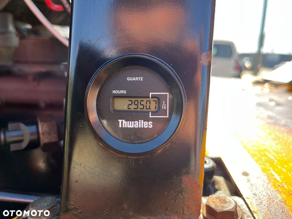 Thwaites Mach 475 3 Tonne Hydrostatic - 23