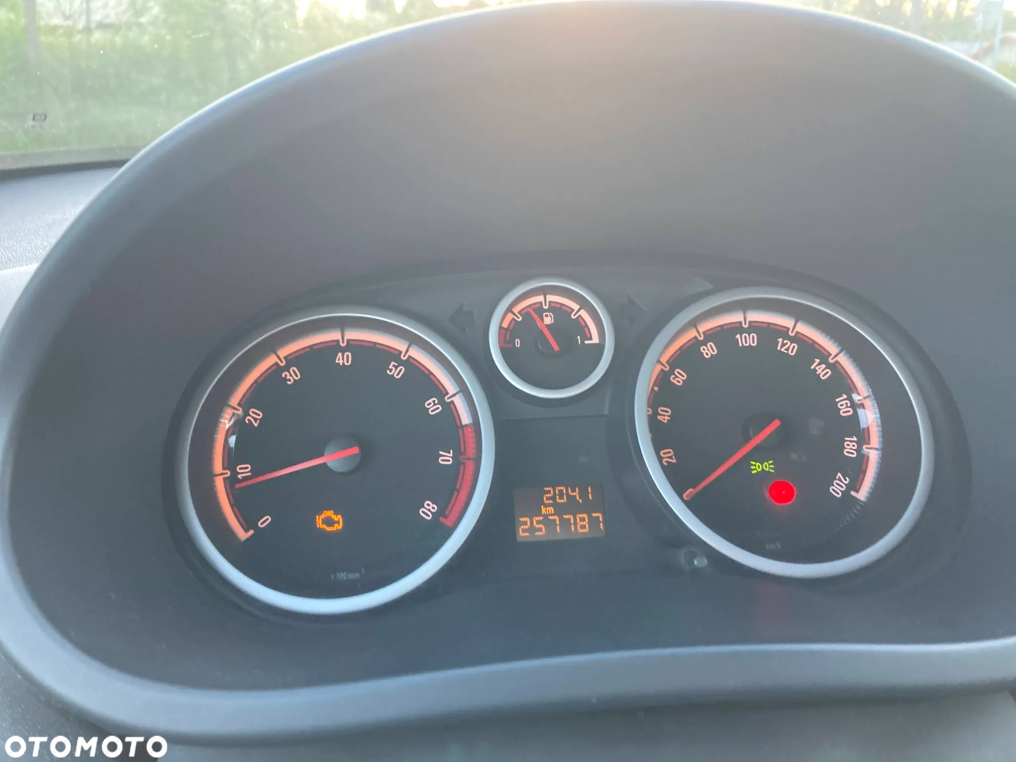 Opel Corsa 1.4 16V Cosmo - 26
