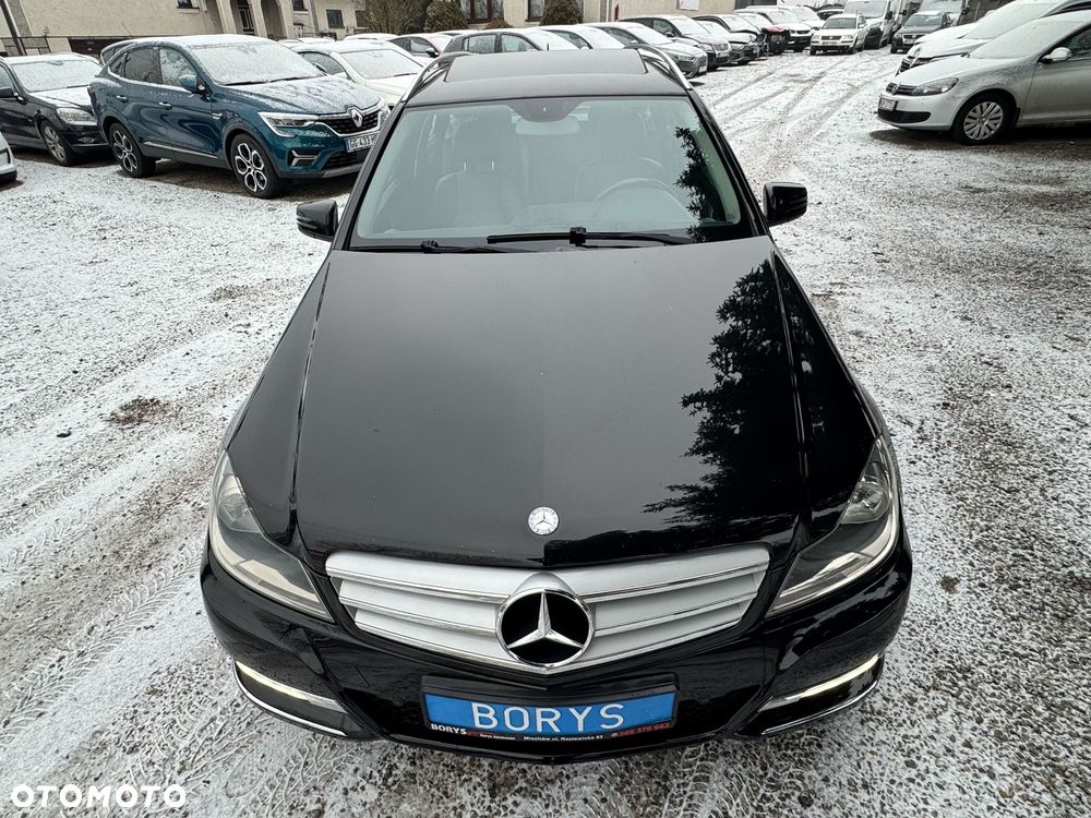 Mercedes-Benz Klasa C 220 T CDI DPF Automatik BlueEFFICIENCY Avantgarde - 36