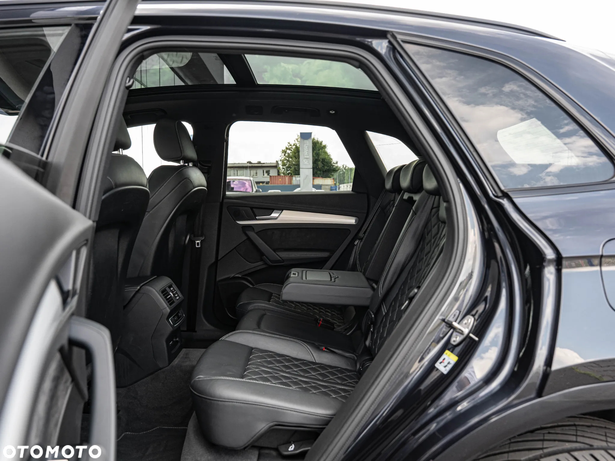 Audi Q5 50 TFSI e Quattro S tronic - 29