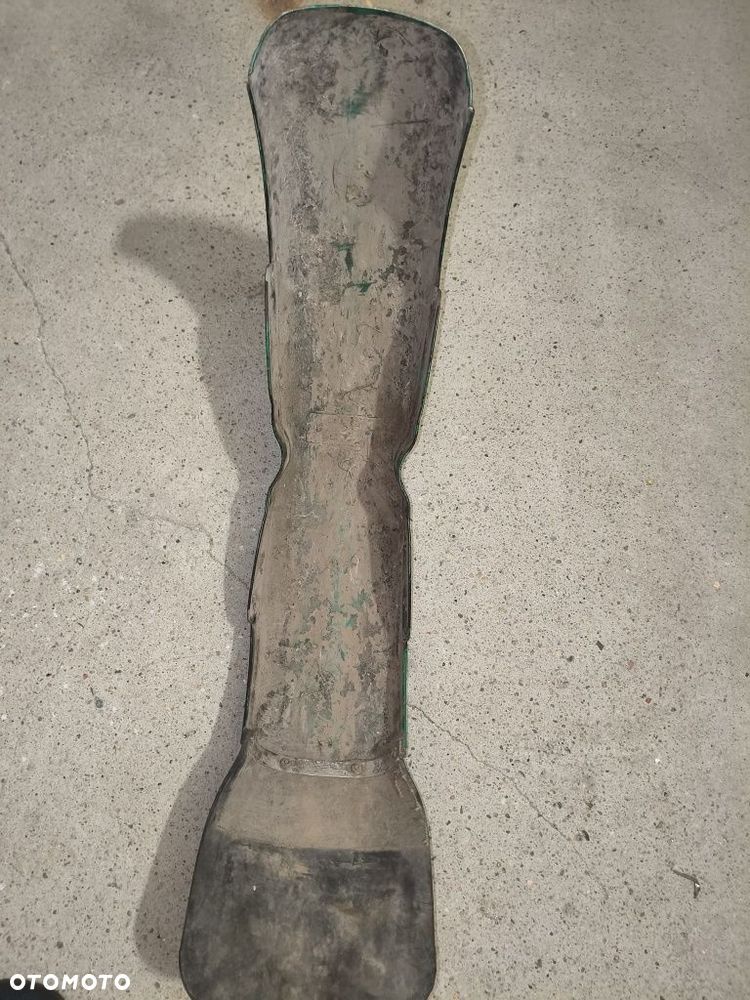 Błotnik przedni Ural M67 - 12