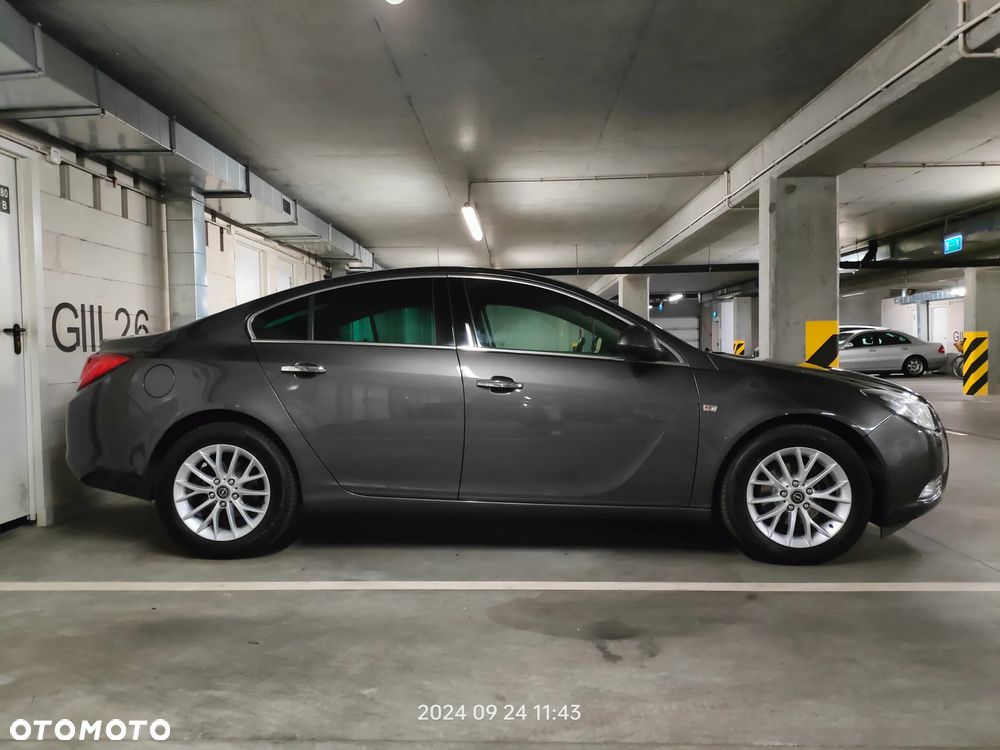 Opel Insignia 2.0 CDTI Cosmo - 1