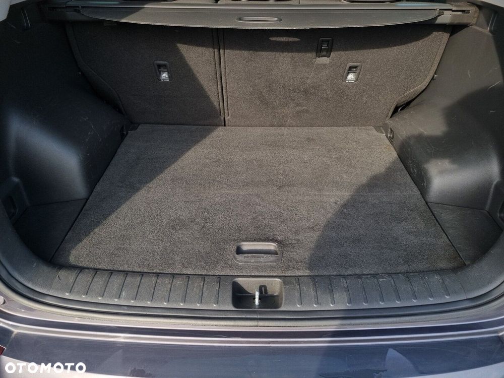 Hyundai Tucson 1.7 CRDI BlueDrive Comfort 2WD - 21