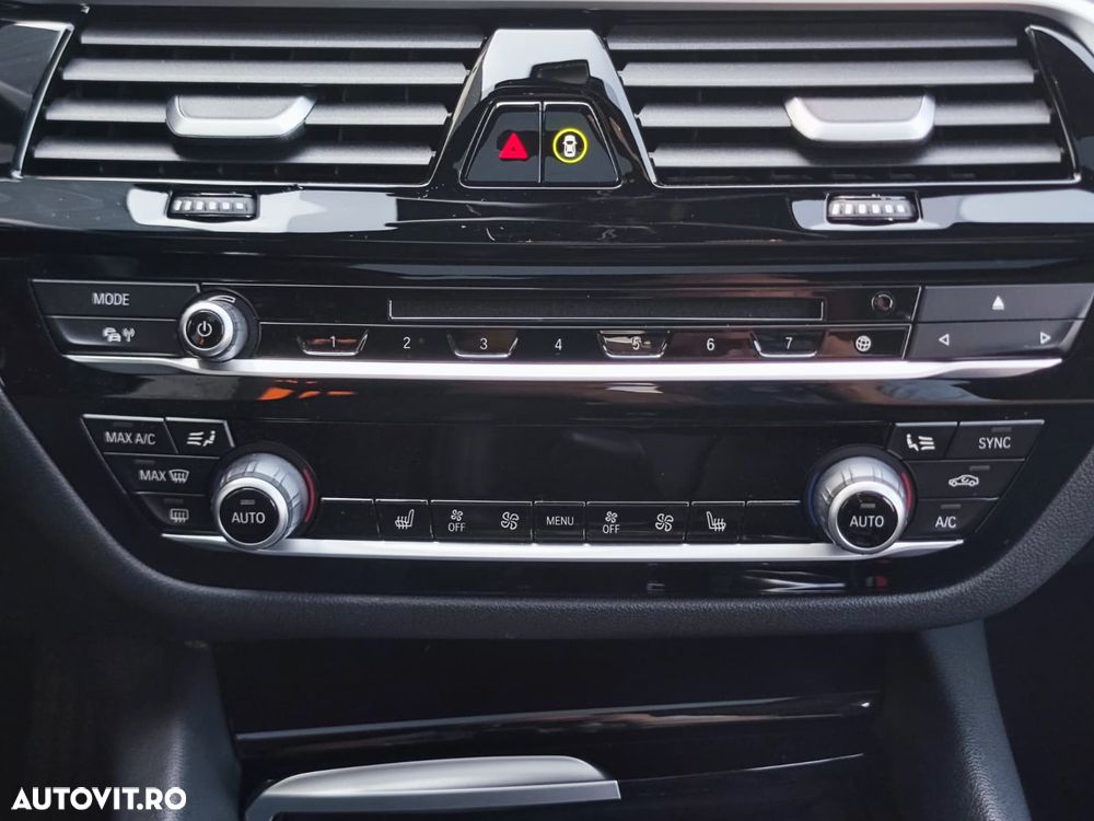 BMW Seria 5 520d AT - 21