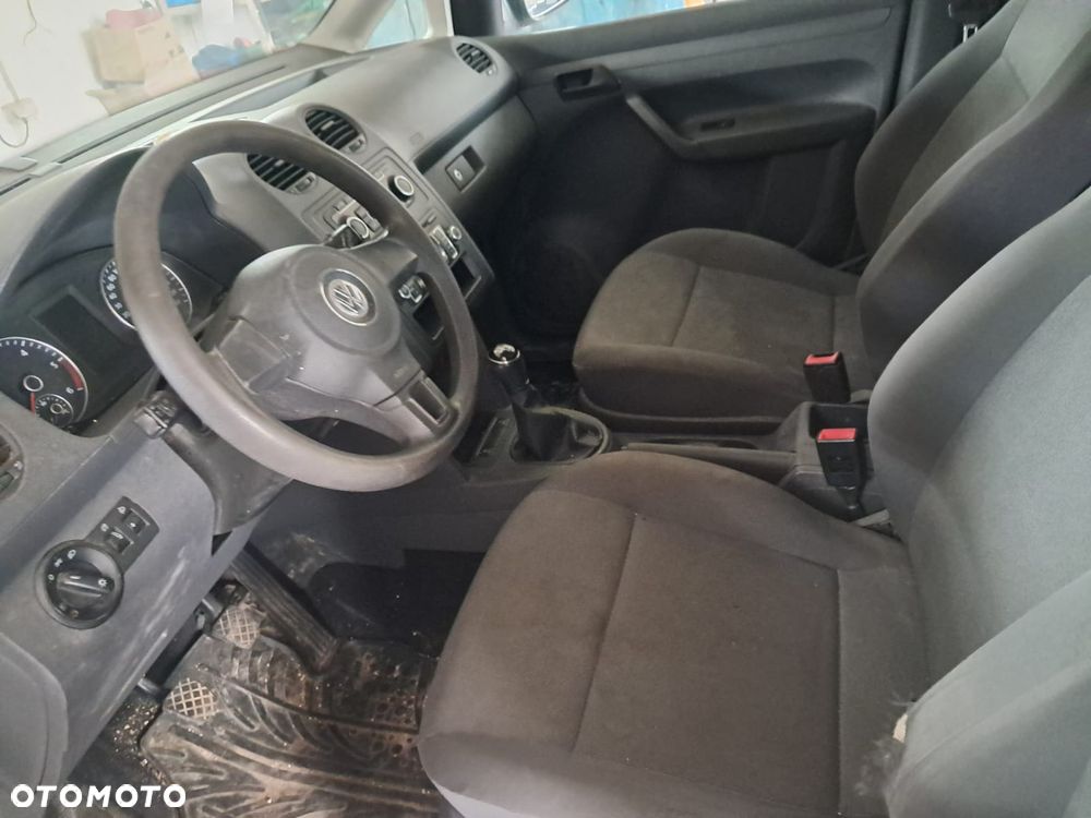 Volkswagen Caddy - 6