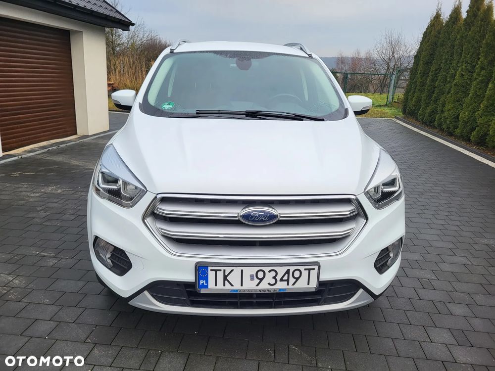 Ford Kuga 1.5 EcoBoost 2x4 Titanium - 2