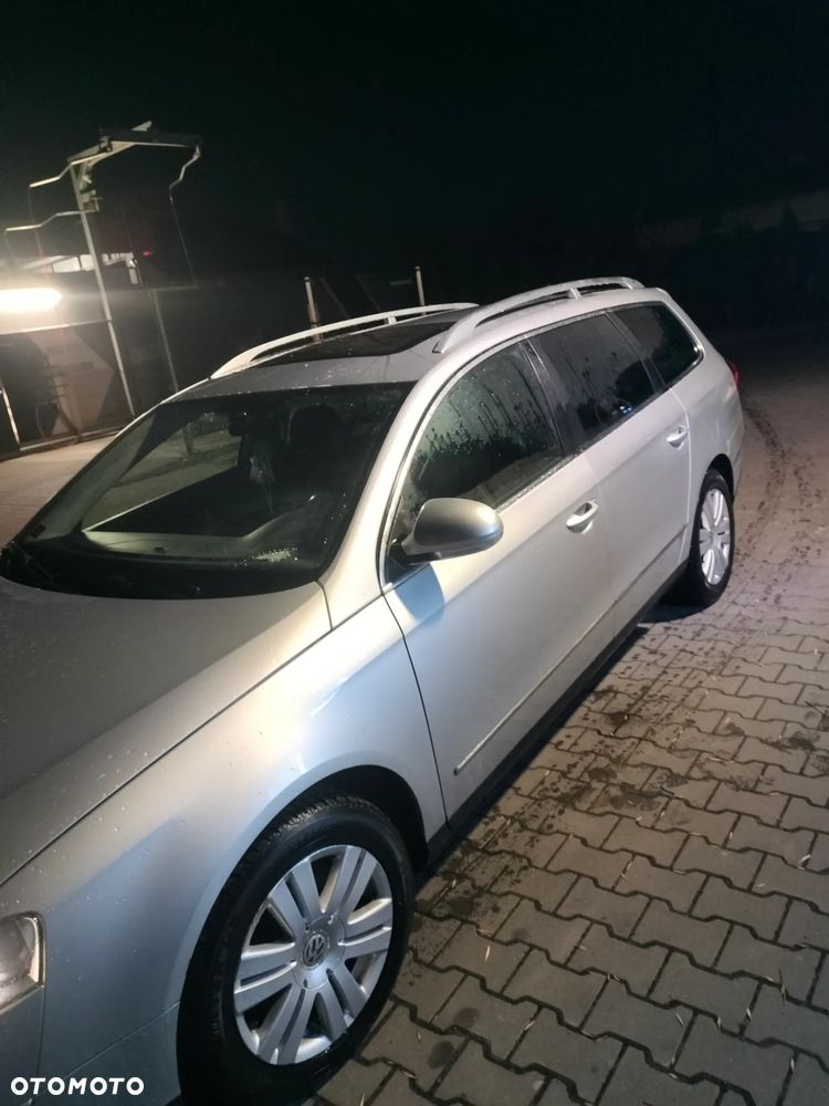 Volkswagen Passat 2.0 TDI Comfortline DSG - 9
