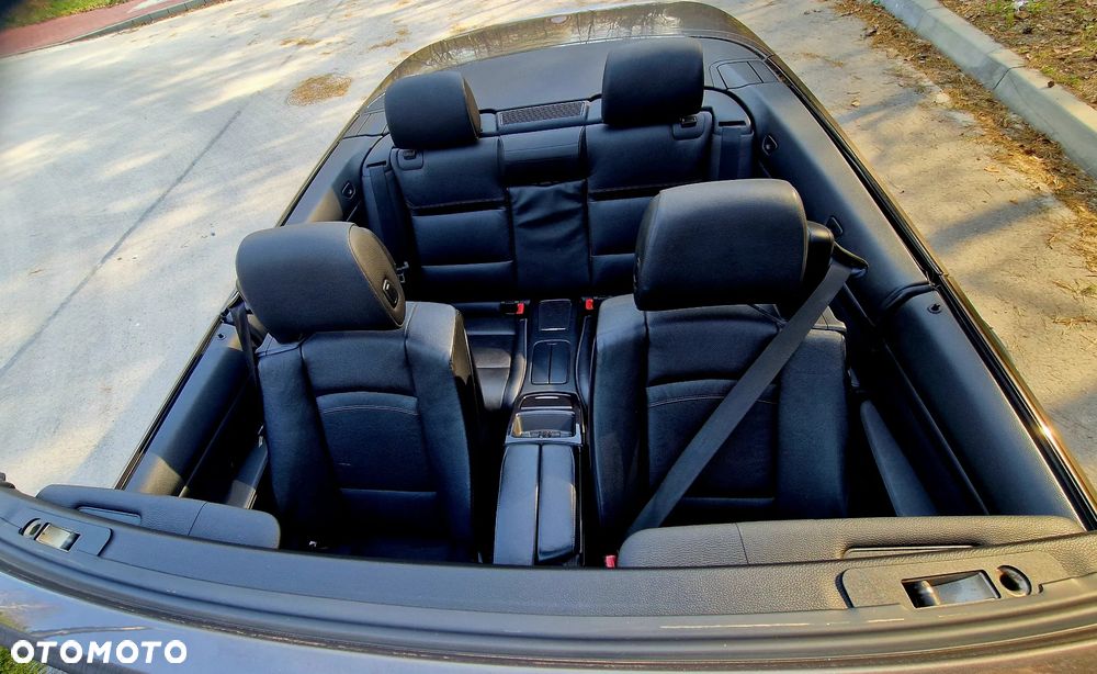BMW Seria 3 318i M Sport Edition - 28