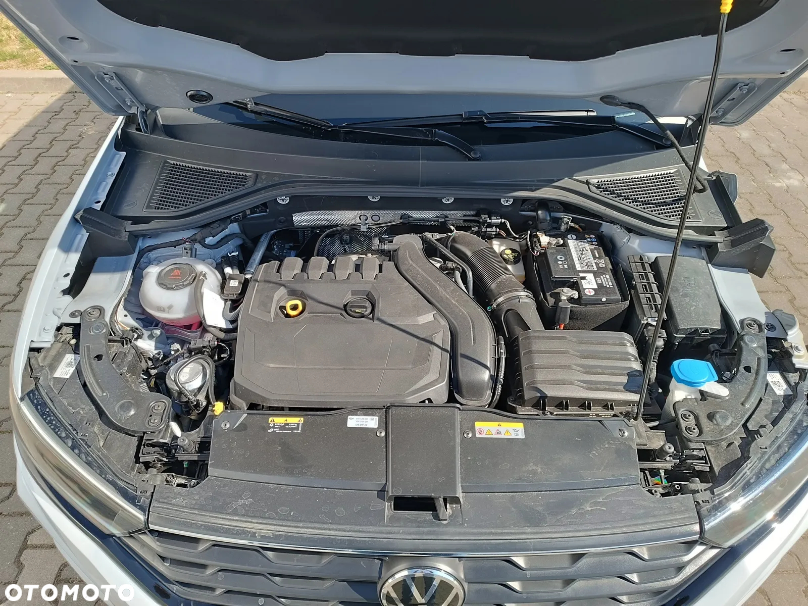 Volkswagen T-Roc 1.5 TSI ACT OPF DSG Sport - 4