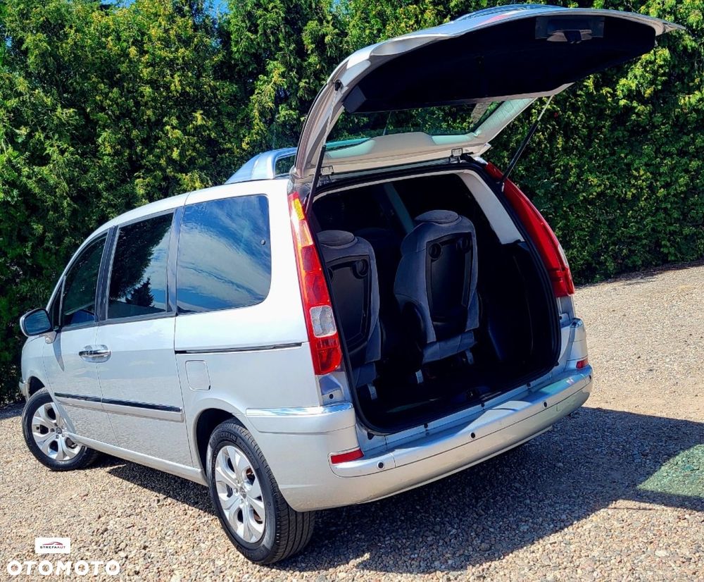 Citroën C8 - 20