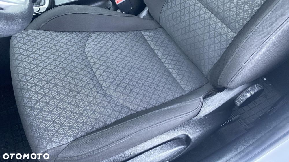 Kia Ceed 1.5 T-GDI S - 18