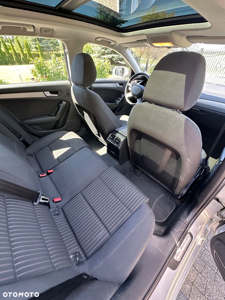 Audi A4 Avant 2.0 TDI DPF quattro Ambiente - 8
