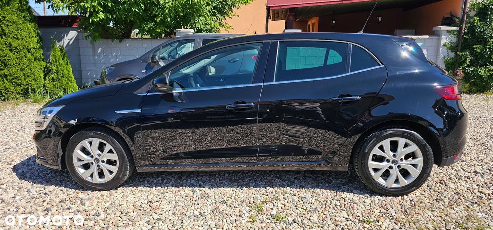 Renault Megane TCe 140 GPF LIMITED - 10