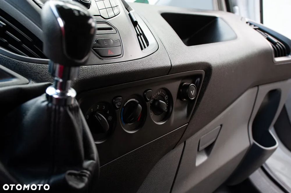 Ford Transit Custom - 12