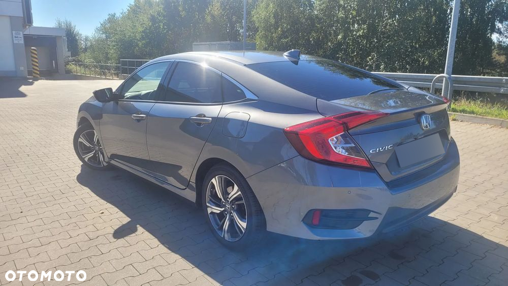 Honda Civic 1.5 T Executive CVT - 17