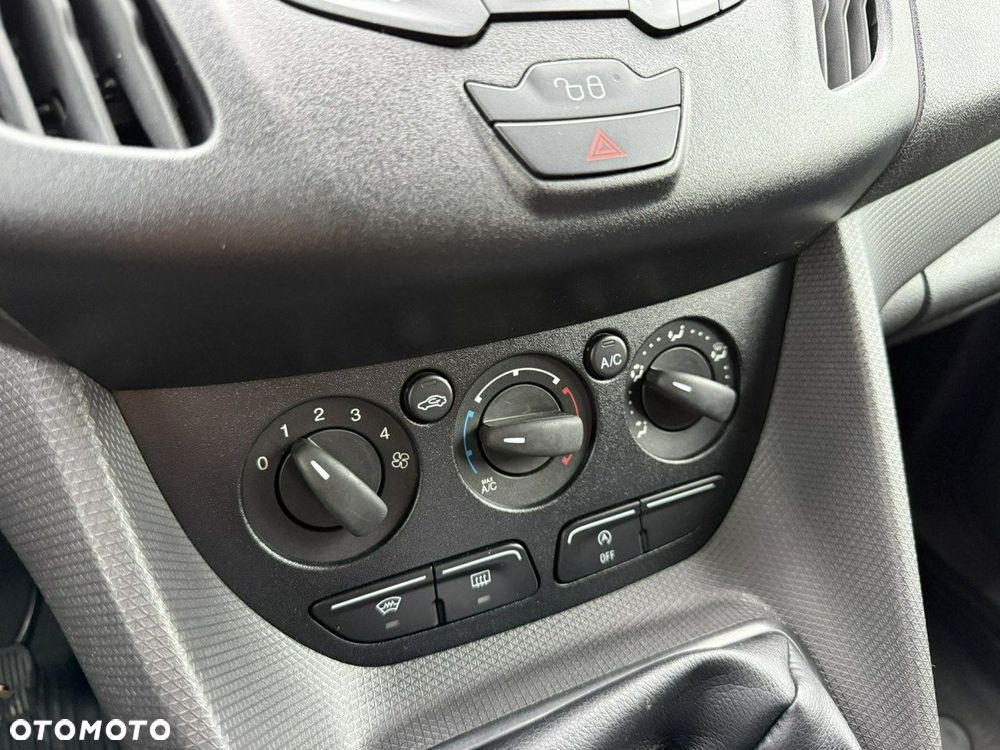 Ford Transit Connect - 6