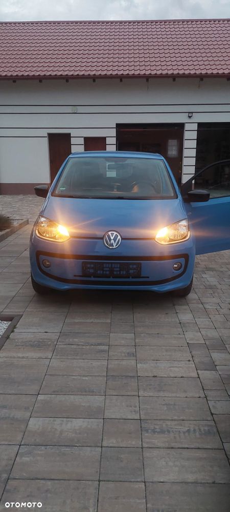 Volkswagen up! BlueMotion Technology cup - 5