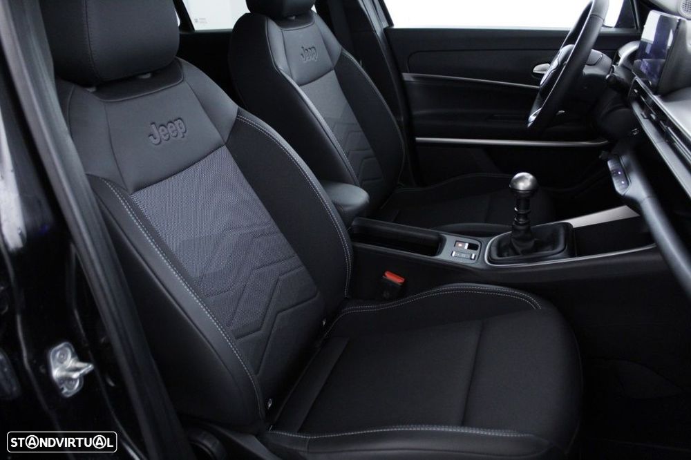 Jeep Avenger 1.2 GSE T3 Summit - 15