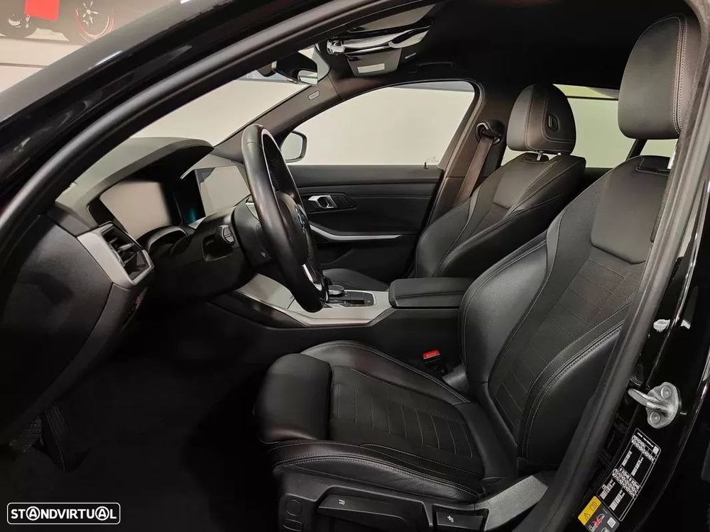 BMW 320 e Line Sport Auto — fotografia 52
