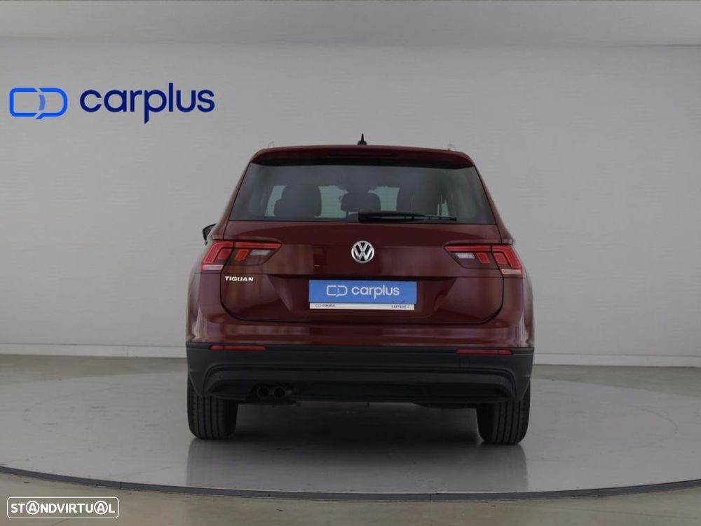 VW Tiguan 2.0 TDI Highline DSG - 6
