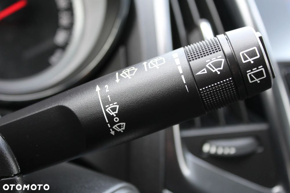 Opel Astra 1.4 T Cosmo S&S - 20