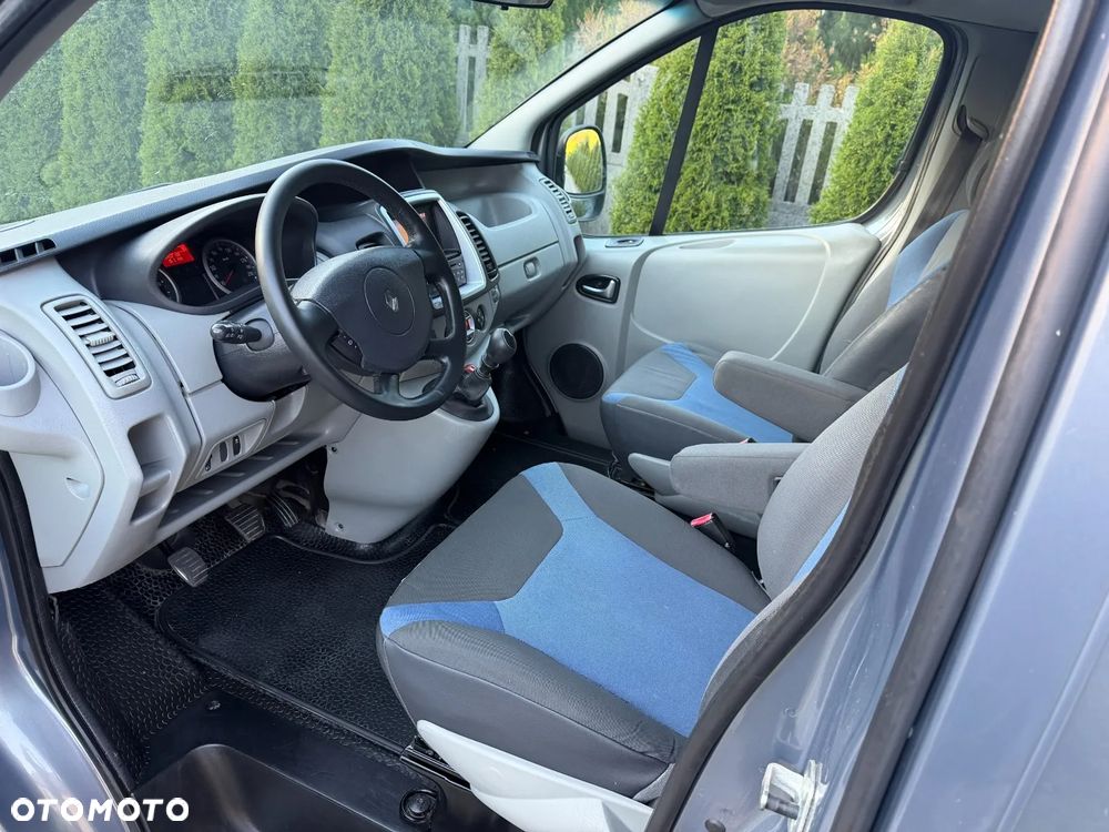 Renault Trafic brygadówka L2 - 11