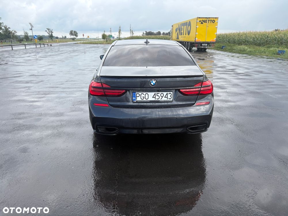 BMW Seria 7 730d - 19