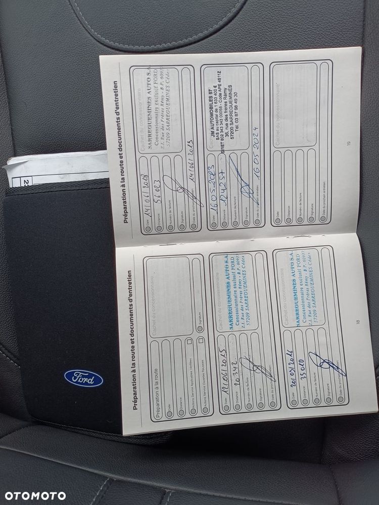 Ford Kuga 2.0 TDCi 4x4 Titanium - 37