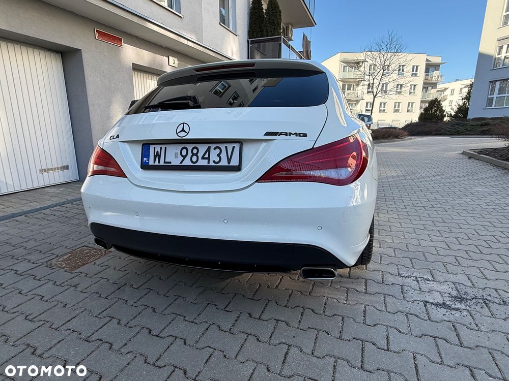 Mercedes-Benz CLA 200 - 9