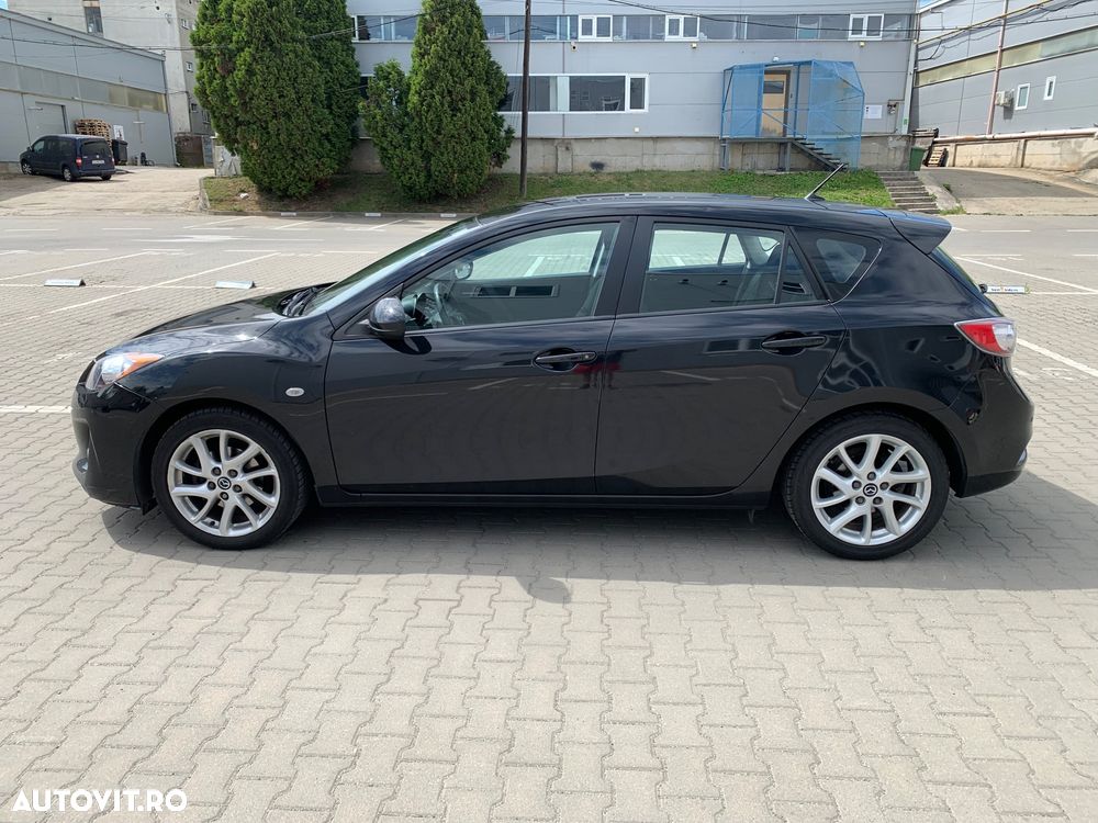 Mazda 3 - 5
