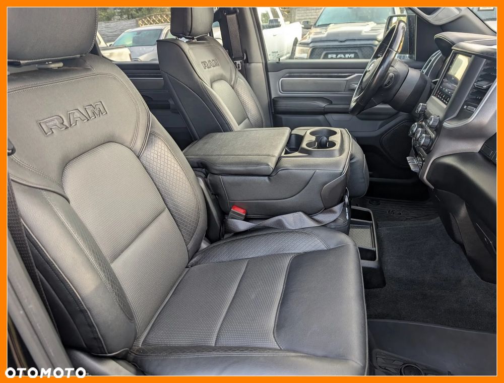 RAM 1500 - 19