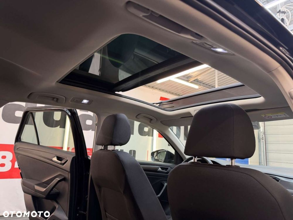 Volkswagen T-Roc 1.5 TSI ACT Premium DSG - 38