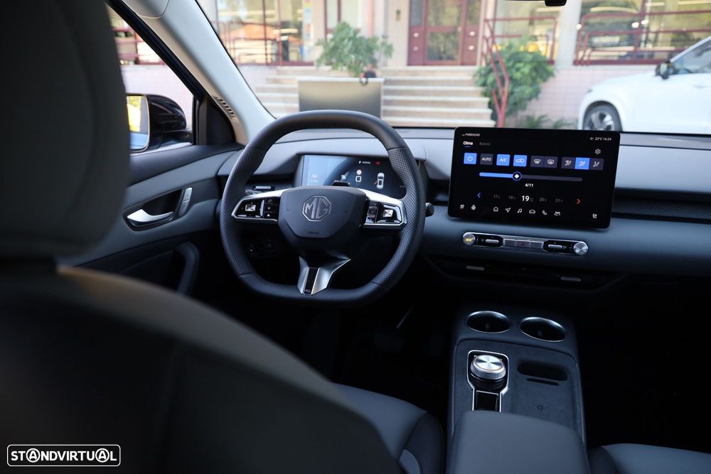 MG MGS5 EV 64 kWh Luxury - 16