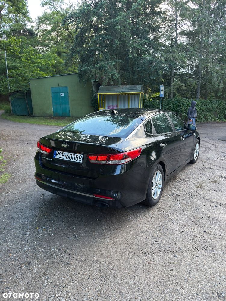 Kia Optima - 7