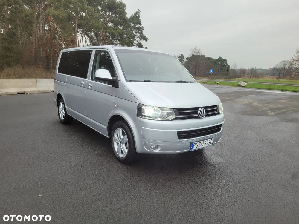 Volkswagen Caravelle L1 Comfortline - 2