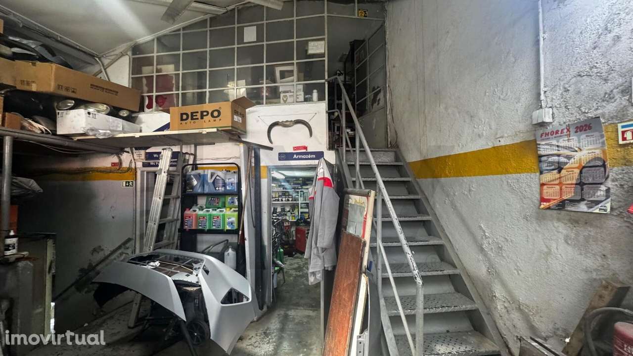 Trespasse de Oficina Automóvel em Belém – Totalmente Equipada e Pronta - Grande imagem: 4/10