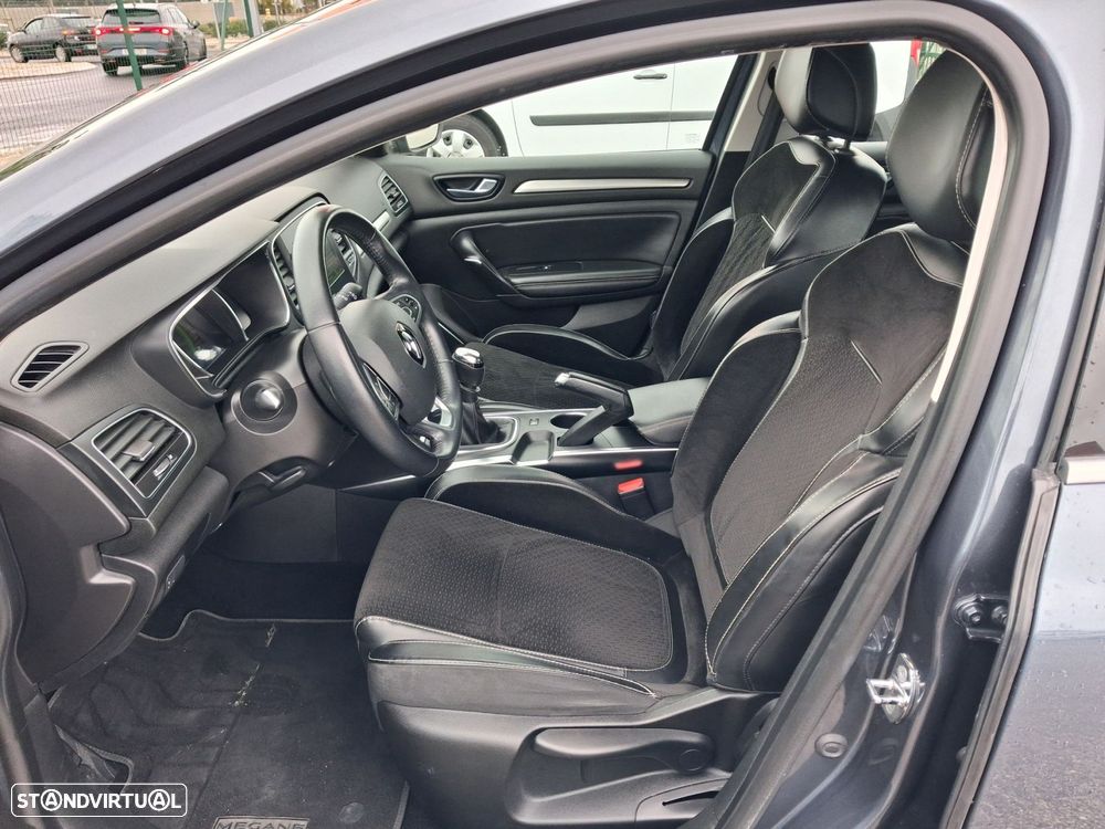 Renault Mégane Sport Tourer 1.5 dCi Intens - 8