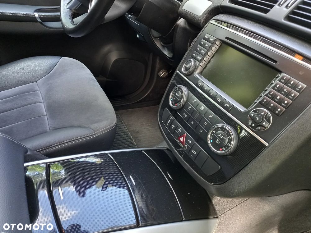 Mercedes-Benz Klasa R 320 CDI 4-Matic - 34