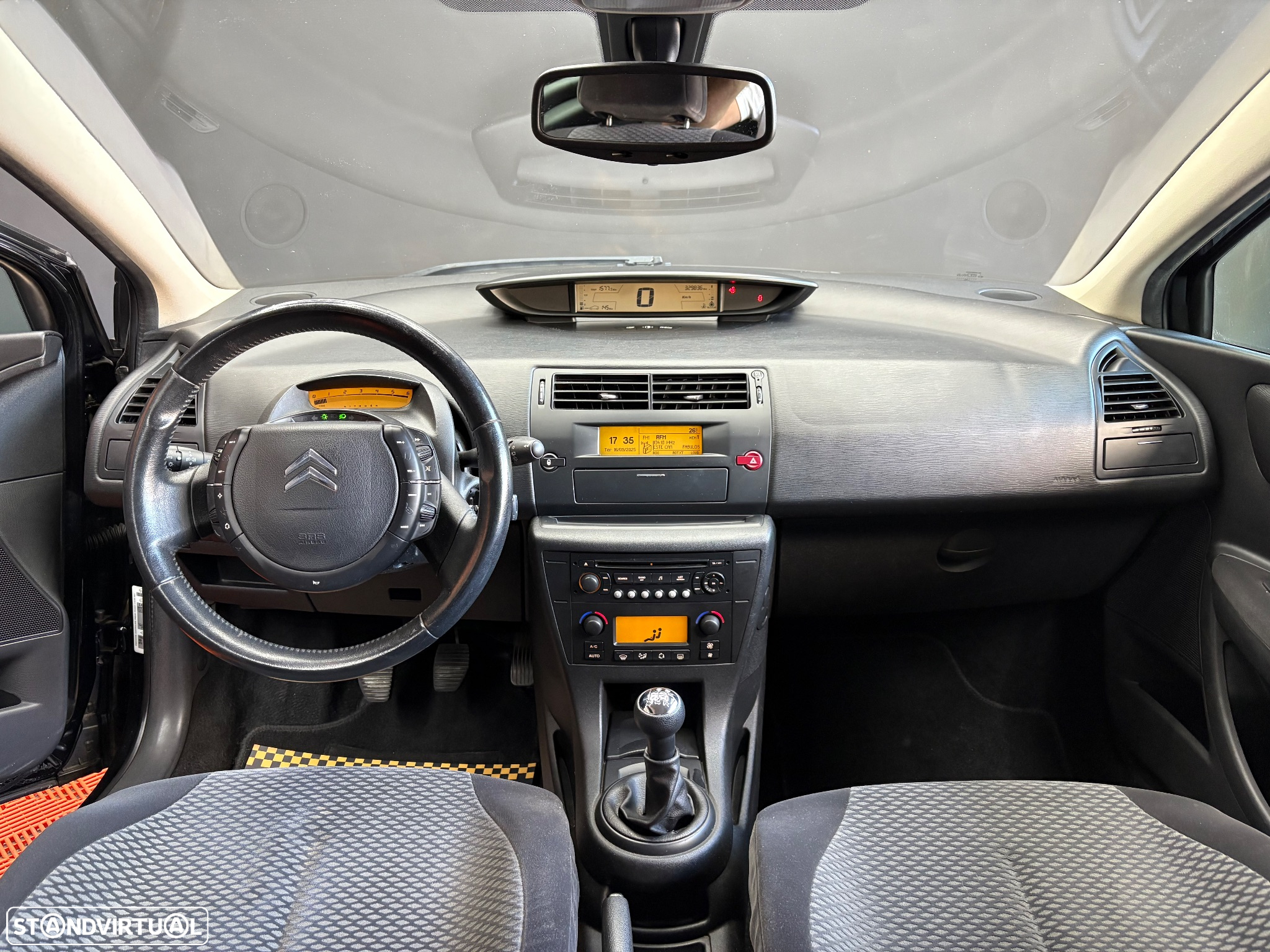 Citroën C4 Coupé 1.6 HDi VTR Pack Airdream - 8