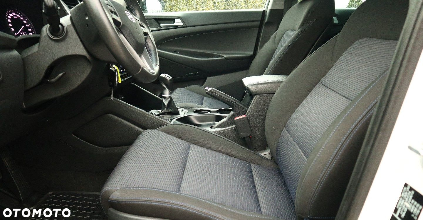 Hyundai Tucson 2.0 CRDi 4WD Advantage - 15