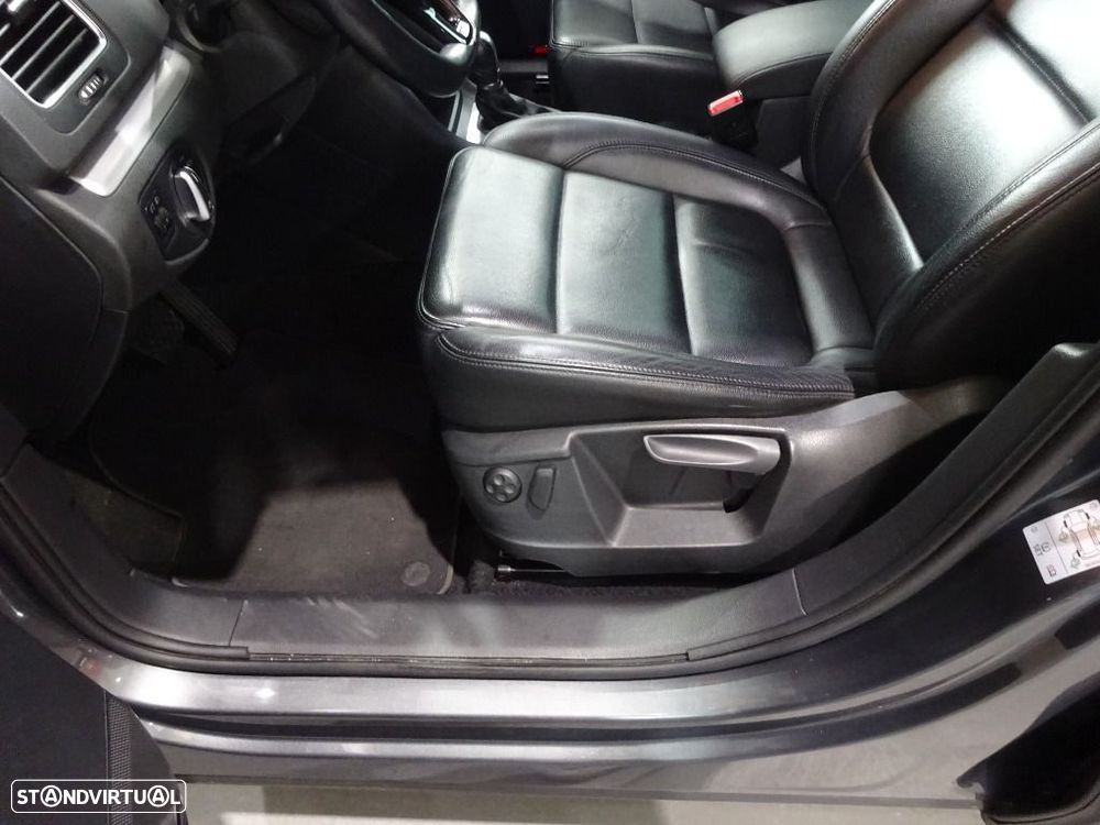 VW Sharan 2.0 TDI Confortline DSG - 10