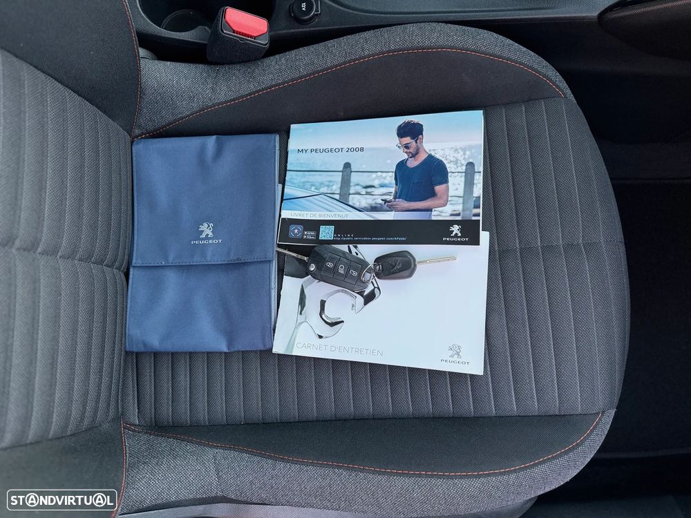 Peugeot 2008 1.2 PureTech Active Pack EAT8 - 13