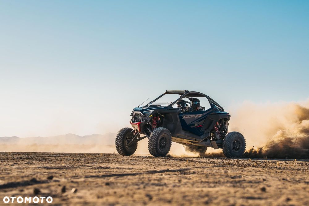 Polaris RZR - 11
