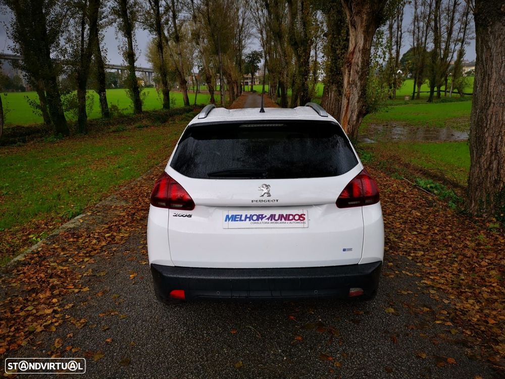 Peugeot 2008 1.6 BlueHDi Style - 5