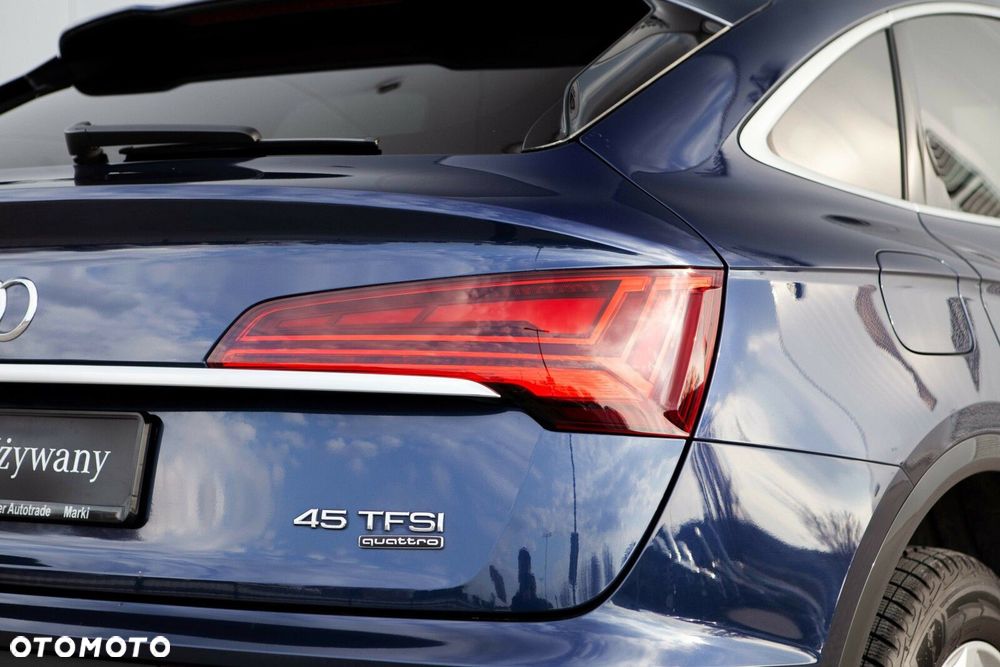 Audi Q5 Sportback - 11