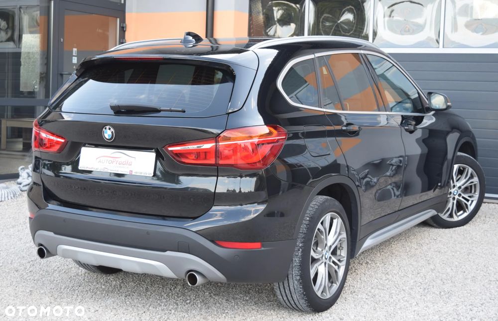 BMW X1 xDrive25d Sport Line sport - 16