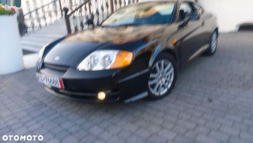 Hyundai Coupe - 38